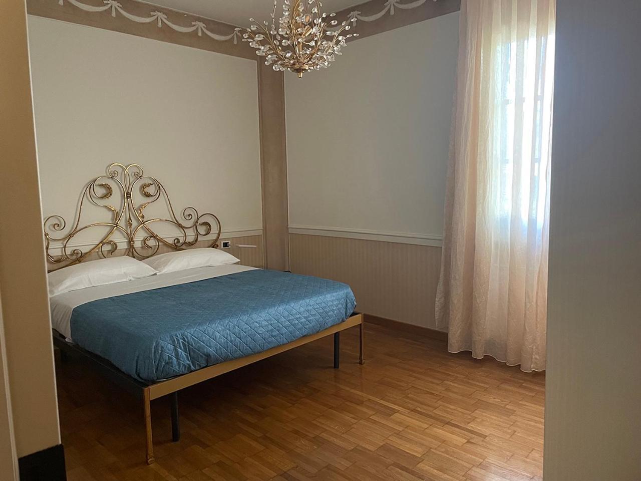 Villa Mario - Casa Vacanze Lavena Ponte Tresa Kültér fotó
